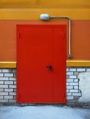 Красная дверь Антипаника