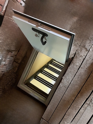 Люк на кровлю Люк на кровлю