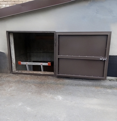 Технический люк Технический люк