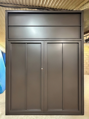 Ворота с верхней вставкой